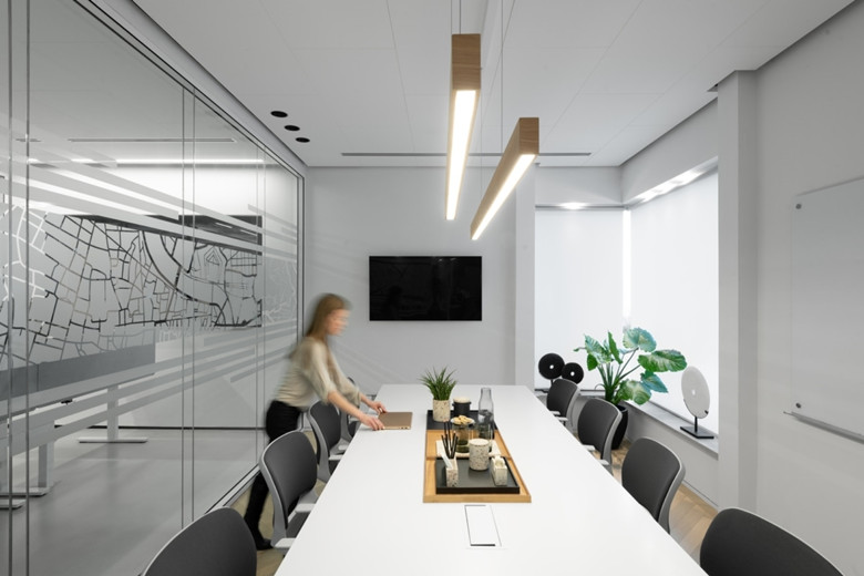 無線科技企業(yè)辦公室裝修設(shè)計(jì)圖-第4張圖片-上海古都建筑設(shè)計(jì)集團(tuán) 無線科技企業(yè)辦公室裝修設(shè)計(jì)圖-第4張圖片-上海古都建筑設(shè)計(jì)集團(tuán)