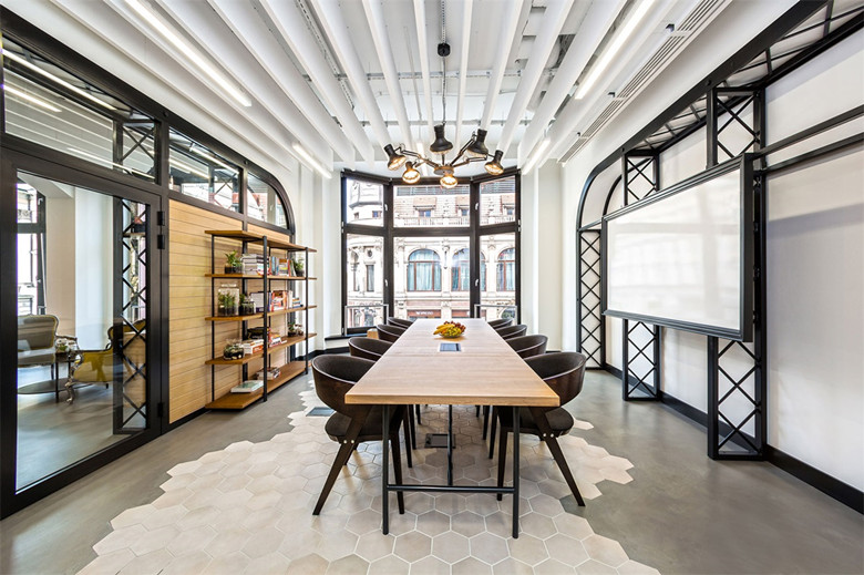 3000平創(chuàng)意風格辦公室設計裝修效果-第1張圖片-上海古都建筑設計集團 3000平創(chuàng)意風格辦公室設計裝修效果-第1張圖片-上海古都建筑設計集團